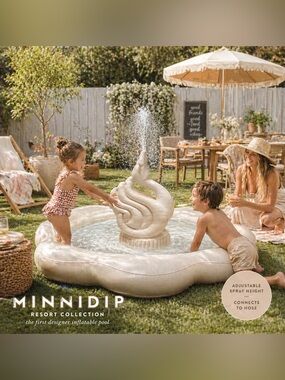 Minnidip Coastal Travertine Swan Fountain Sprinkler - NWT